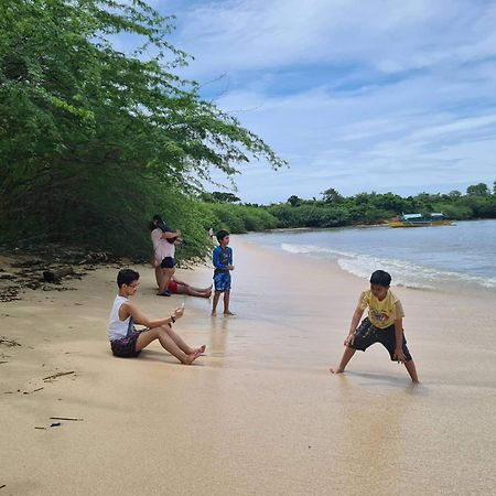 Calatagan'S Bahay Kubo - With Beach Access Batangas Extérieur photo